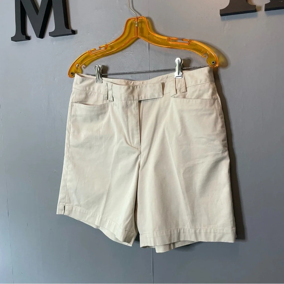 Liz Claiborne Liz Golf Audra Bermuda Shorts ivory short size 10 - Picture 5 of 10